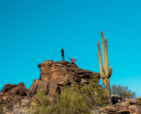 Roberto Venn Steven Davis photo Student hike 6 495x400 Fall 2021 Moving Forward