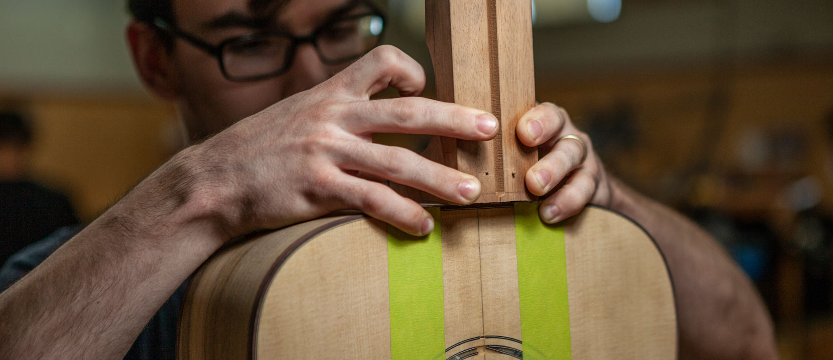 RobertoVenn School of Luthiery2