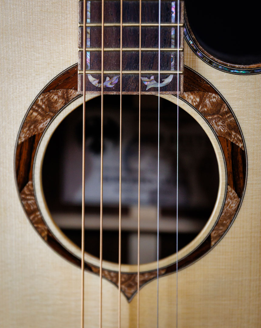 roberto-venn-50th-anniversary-reuters-_l4a0791 roberto venn 50th anniversary reuters l4a0791 50th Anniversary Guitar Project