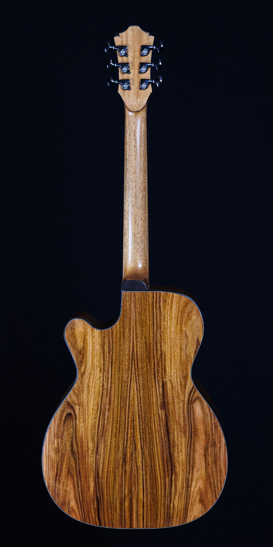 roberto-venn-50th-anniversary-reuters-_l4a9734 roberto venn 50th anniversary reuters l4a9734 50th Anniversary Guitar Project